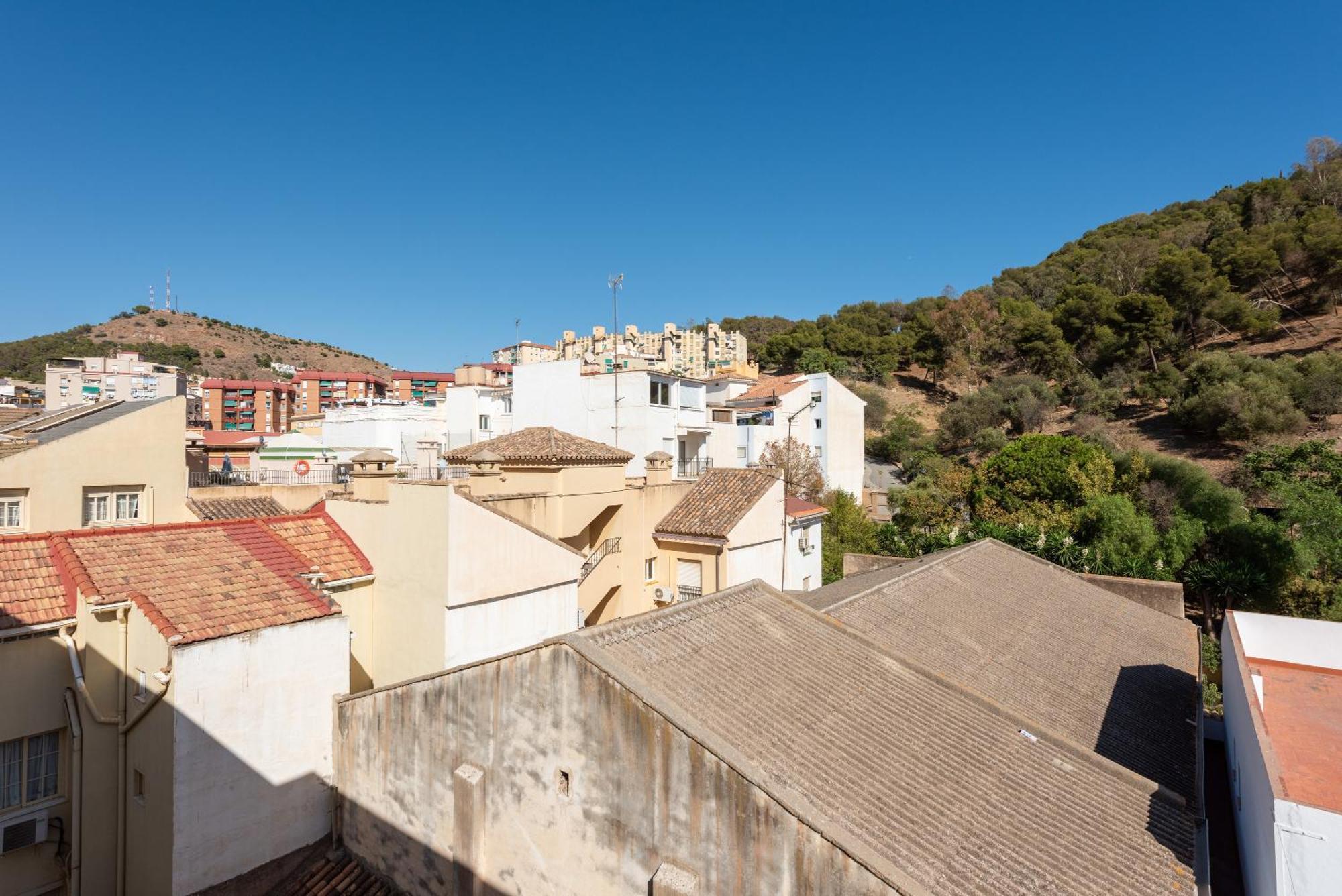 El Atico De La Montana Lejlighed Málaga Eksteriør billede